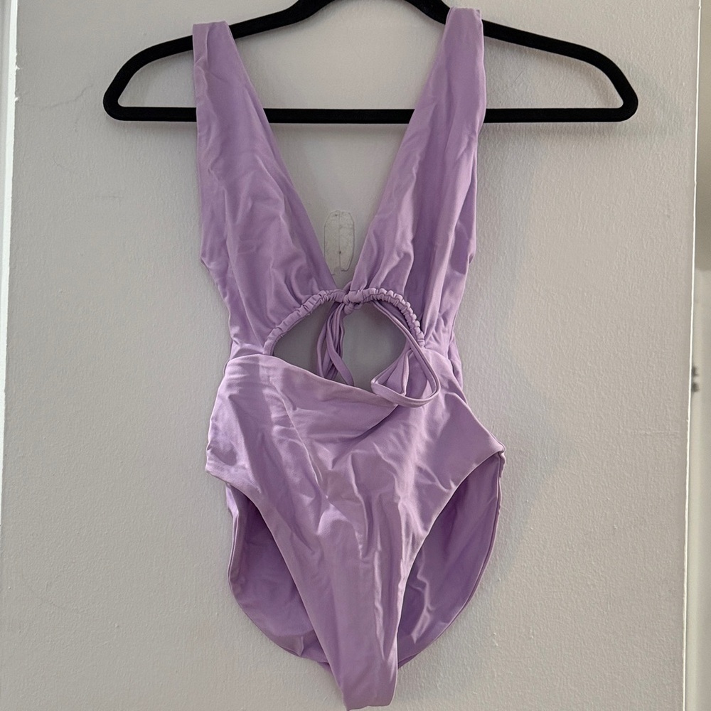 Jade Swim Lilac Cava Cutout One Piece Swimsuit Size Small